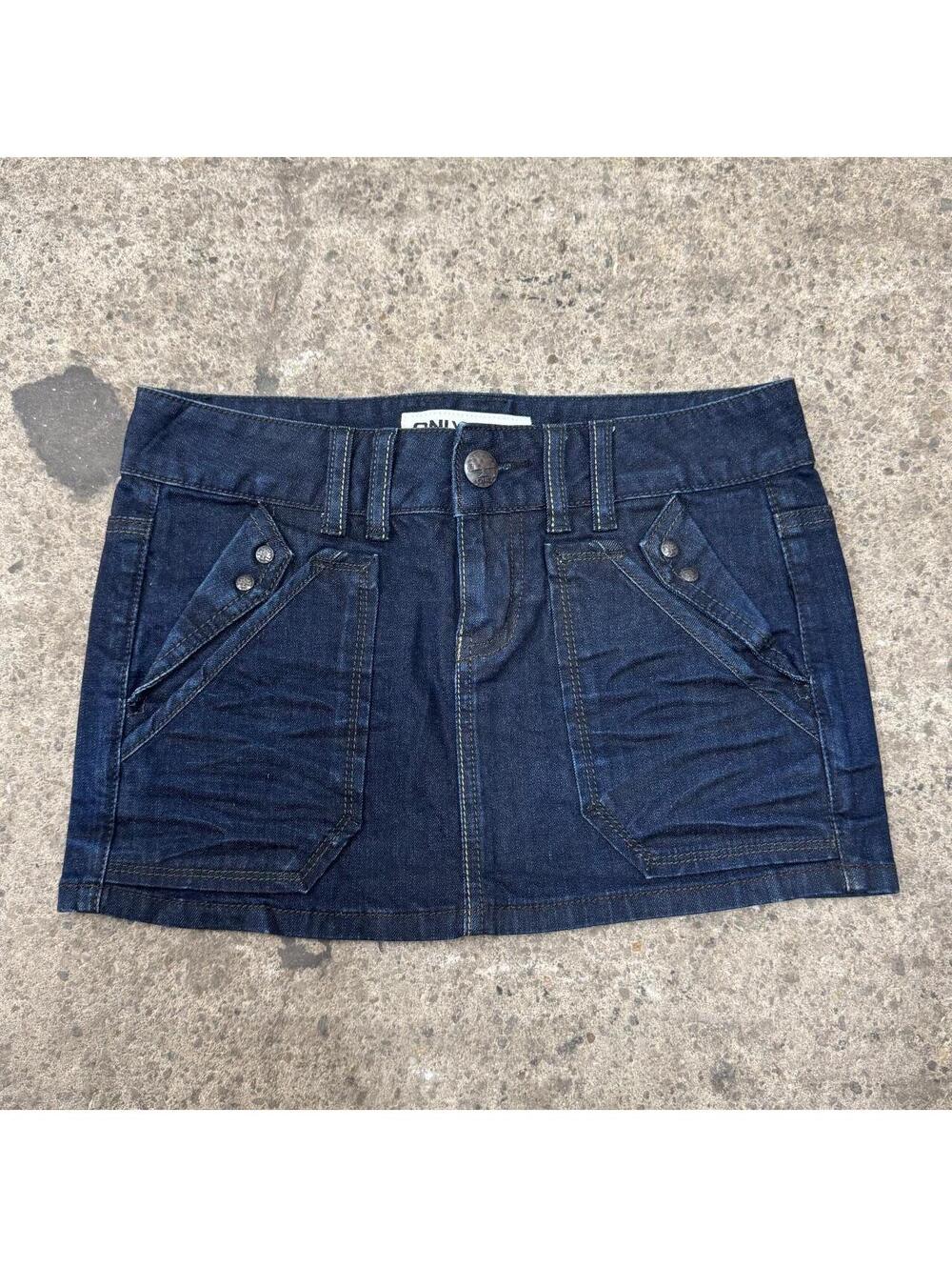 Vintage Y2K Denim Micro Mini Skirt Low Rise Dark Wash